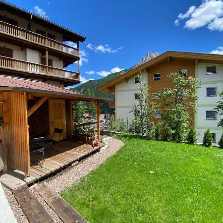 Ciasa Sas Da Le Doudesc Appartement Vigo di Fassa Buitenkant foto